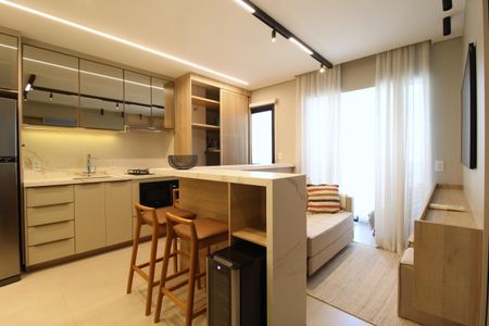 Sala de apartamento para alugar com 2 quartos, 49m² em Vila Olímpia, São Paulo