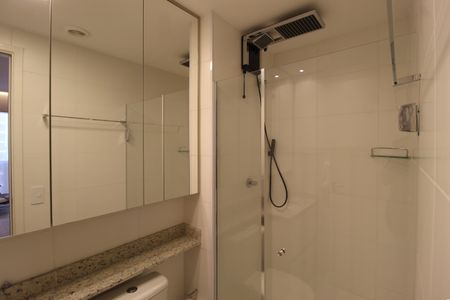 Apartamento à venda com 49m², 2 quartos e sem vagaBanheiro