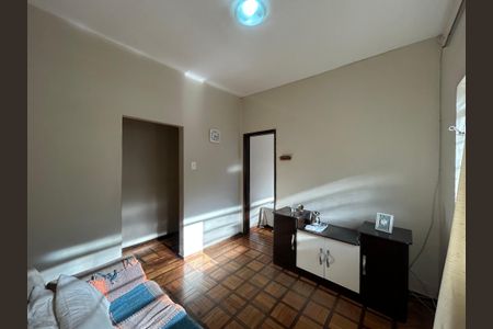 Casa à venda com 3 quartos, 352m² em Nova Cachoeirinha, Belo Horizonte