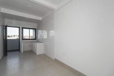 Sala / Quarto / Cozinha de apartamento para alugar com 0 quarto, 17m² em Costa E Silva, Porto Alegre