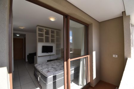 Sacada do Studio de kitnet/studio para alugar com 1 quarto, 28m² em Bairro Alto, Curitiba