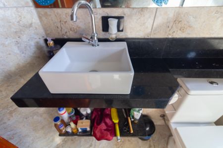 Apartamento à venda com 52m², 2 quartos e 1 vagaBanheiro