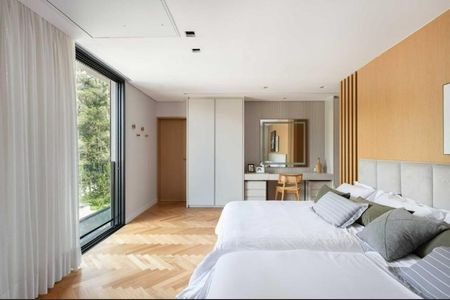 Foto 02 de casa à venda com 4 quartos, 415m² em Residencial Tambore, Barueri