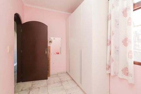 Casa para alugar com 150m², 3 quartos e 2 vagasQuarto 3