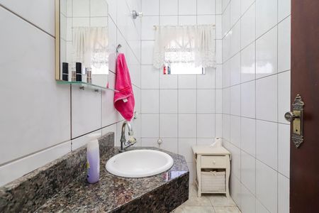 Casa para alugar com 150m², 3 quartos e 2 vagasLavabo