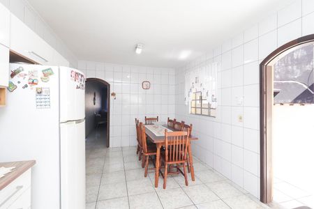 Casa para alugar com 150m², 3 quartos e 2 vagasCozinha