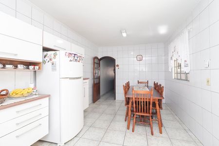 Casa para alugar com 150m², 3 quartos e 2 vagasCozinha