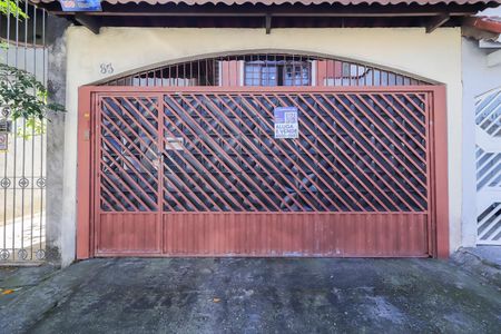 Casa para alugar com 150m², 3 quartos e 2 vagasFachada