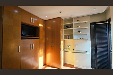 Apartamento à venda com 133m², 3 quartos e 2 vagas