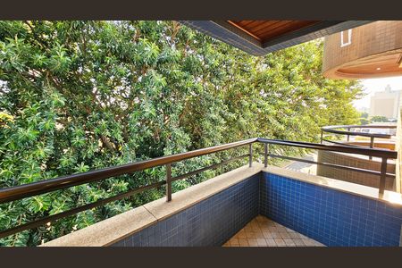 Apartamento à venda com 133m², 3 quartos e 2 vagas
