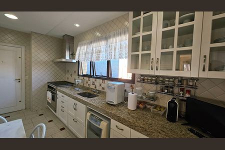Apartamento à venda com 133m², 3 quartos e 2 vagas