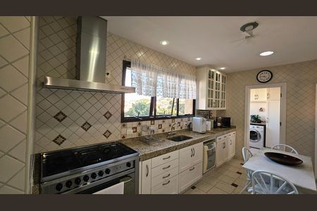 Apartamento à venda com 133m², 3 quartos e 2 vagas