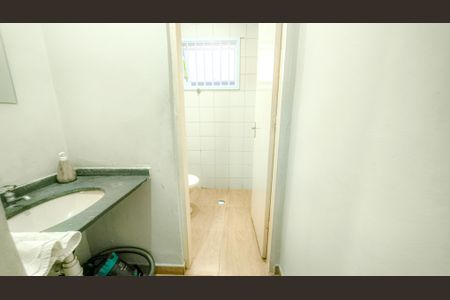 Casa à venda com 125m², 4 quartos e 2 vagas Casa à venda com 125m², 4 quartos e 2 vagasLavabo