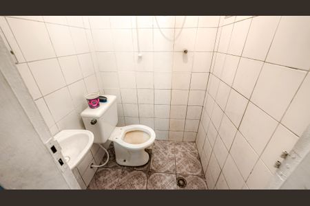 Casa à venda com 125m², 4 quartos e 2 vagas Casa à venda com 125m², 4 quartos e 2 vagasBanheiro de serviço