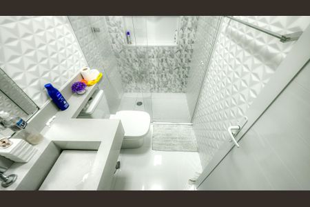 Casa à venda com 125m², 4 quartos e 2 vagas Casa à venda com 125m², 4 quartos e 2 vagasBanheiro