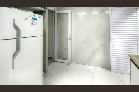 Casa à venda com 125m², 4 quartos e 2 vagas Casa à venda com 125m², 4 quartos e 2 vagasCozinha