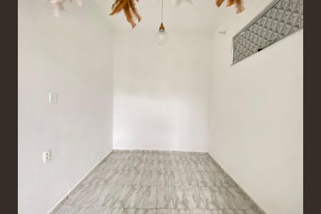 Casa para alugar com 2 quartos, 120m² em Quintino Bocaiúva, Rio de Janeiro