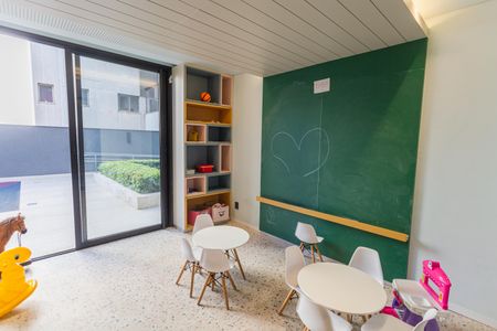 Apartamento para alugar com 85m², 3 quartos e 2 vagasÁrea comum - Brinquedoteca