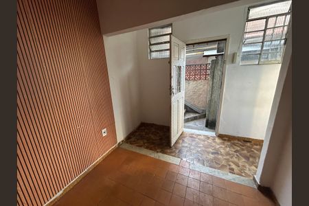 Casa para alugar com 21m², 1 quarto e sem vagaSala