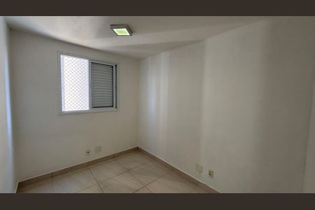 Apartamento à venda com 46m², 2 quartos e 1 vagaQuarto 2