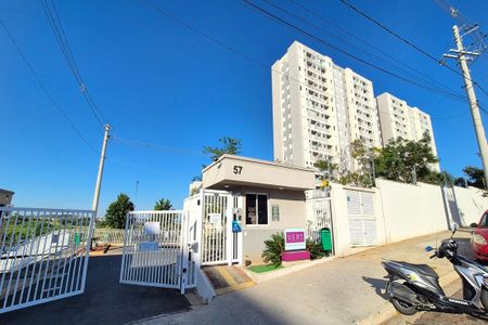 Apartamento para alugar com 47m², 2 quartos e 1 vagaFachada e Portaria