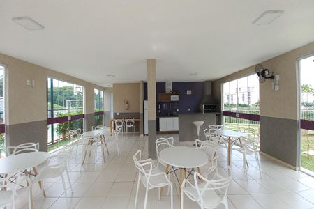 Apartamento para alugar com 47m², 2 quartos e 1 vagaÁrea comum - Salão de festas
