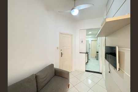 Sala de apartamento para alugar com 1 quarto, 34m² em Botafogo, Rio de Janeiro