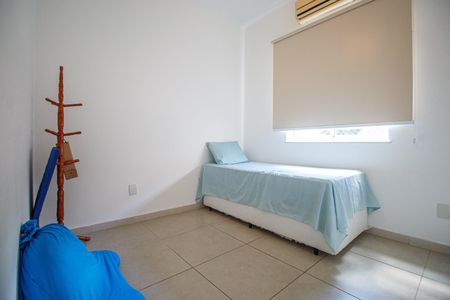 Casa à venda com 405m², 7 quartos e 4 vagas Casa à venda com 405m², 7 quartos e 4 vagasQuarto