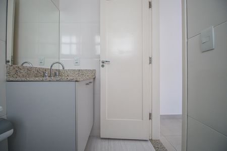 Casa à venda com 405m², 7 quartos e 4 vagas Casa à venda com 405m², 7 quartos e 4 vagasBanheiro Suite