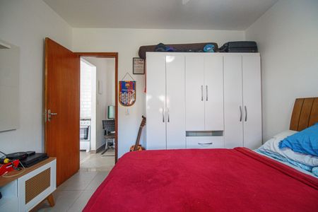 Casa à venda com 405m², 7 quartos e 4 vagas Casa à venda com 405m², 7 quartos e 4 vagasCasa 2 Quarto 2