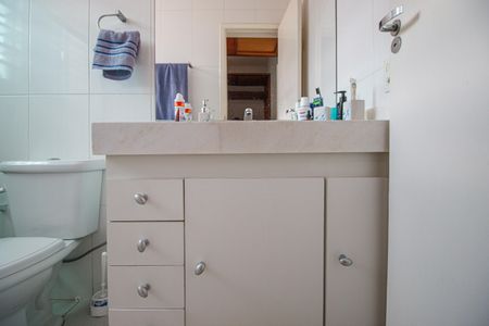 Casa à venda com 405m², 7 quartos e 4 vagas Casa à venda com 405m², 7 quartos e 4 vagasBanheiro Suite 2