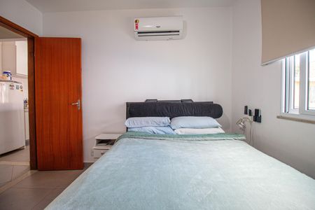 Casa à venda com 405m², 7 quartos e 4 vagas Casa à venda com 405m², 7 quartos e 4 vagasCasa 2 Quarto 1