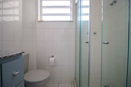 Casa à venda com 405m², 7 quartos e 4 vagas Casa à venda com 405m², 7 quartos e 4 vagasBanheiro social