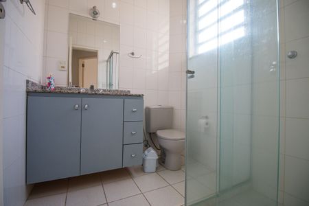 Casa à venda com 405m², 7 quartos e 4 vagas Casa à venda com 405m², 7 quartos e 4 vagasBanheiro social