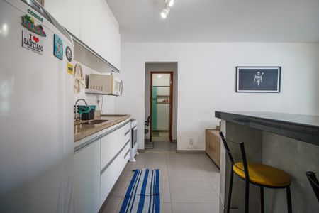 Casa à venda com 405m², 7 quartos e 4 vagas Casa à venda com 405m², 7 quartos e 4 vagasCasa 2 Cozinha