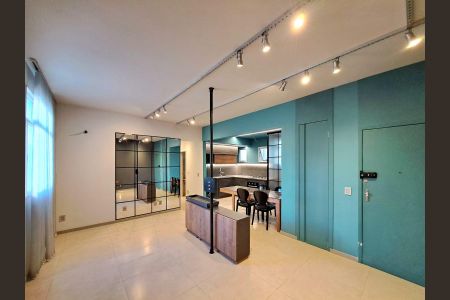 Apartamento à venda com 91m², 2 quartos e 1 vaga