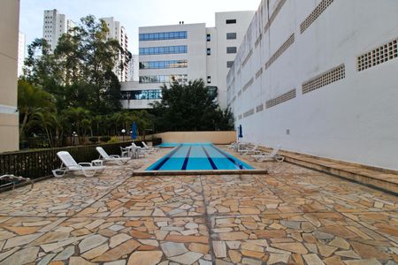 Apartamento para alugar com 43m², 1 quarto e 1 vaga Apartamento para alugar com 43m², 1 quarto e 1 vagaÁrea comum - Piscina
