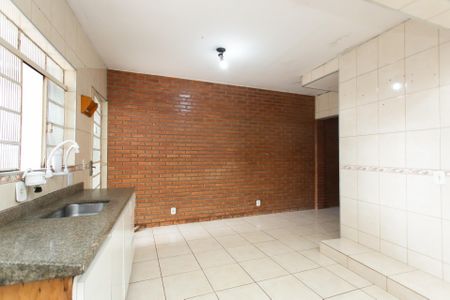 Casa para alugar com 25m², 2 quartos e sem vaga Casa para alugar com 25m², 2 quartos e sem vagaCozinha