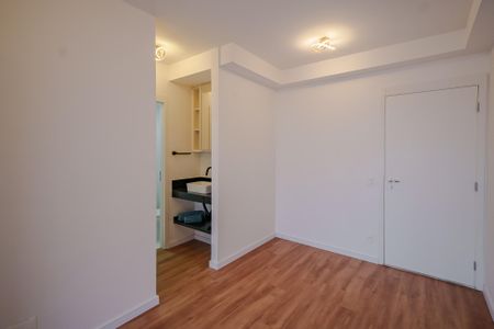 Sala de apartamento para alugar com 1 quarto, 46m² em Vila Sonia, São Paulo
