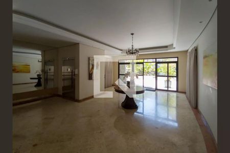 Apartamento à venda com 117m², 3 quartos e 2 vagas Apartamento à venda com 117m², 3 quartos e 2 vagasHall Social