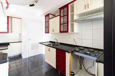 Apartamento à venda com 117m², 3 quartos e 2 vagas Apartamento à venda com 117m², 3 quartos e 2 vagasCozinha