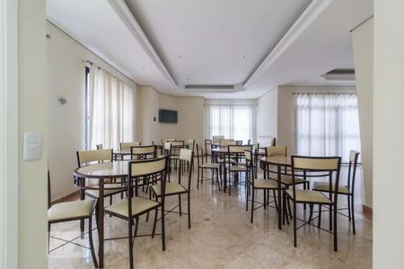 Apartamento à venda com 117m², 3 quartos e 2 vagas Apartamento à venda com 117m², 3 quartos e 2 vagasSalão de Festas