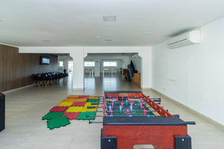 Apartamento para alugar com 44m², 2 quartos e 1 vagaÁrea comum - Salão de festas