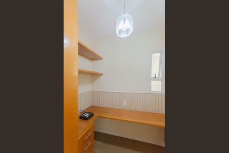 Apartamento à venda com 67m², 2 quartos e 1 vagaQuarto 2