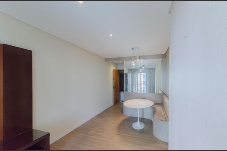 Sala de apartamento para alugar com 2 quartos, 67m² em Ipiranga, São Paulo