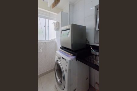 Apartamento à venda com 67m², 2 quartos e 1 vagaÁrea de Serviço