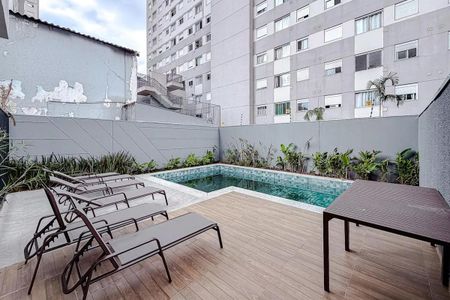 Apartamento para alugar com 67m², 2 quartos e 1 vagaÁrea comum - Piscina