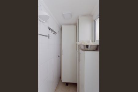 Apartamento à venda com 67m², 2 quartos e 1 vagaÁrea de Serviço