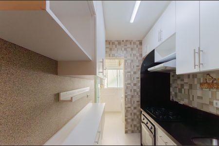Apartamento à venda com 67m², 2 quartos e 1 vagaCozinha