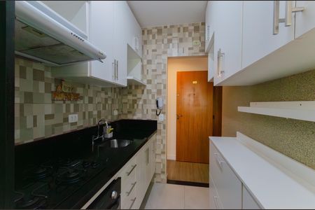 Apartamento à venda com 67m², 2 quartos e 1 vagaCozinha
